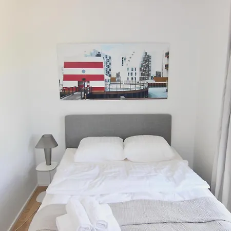Great 1-bed W Balcony By Harbour Odense